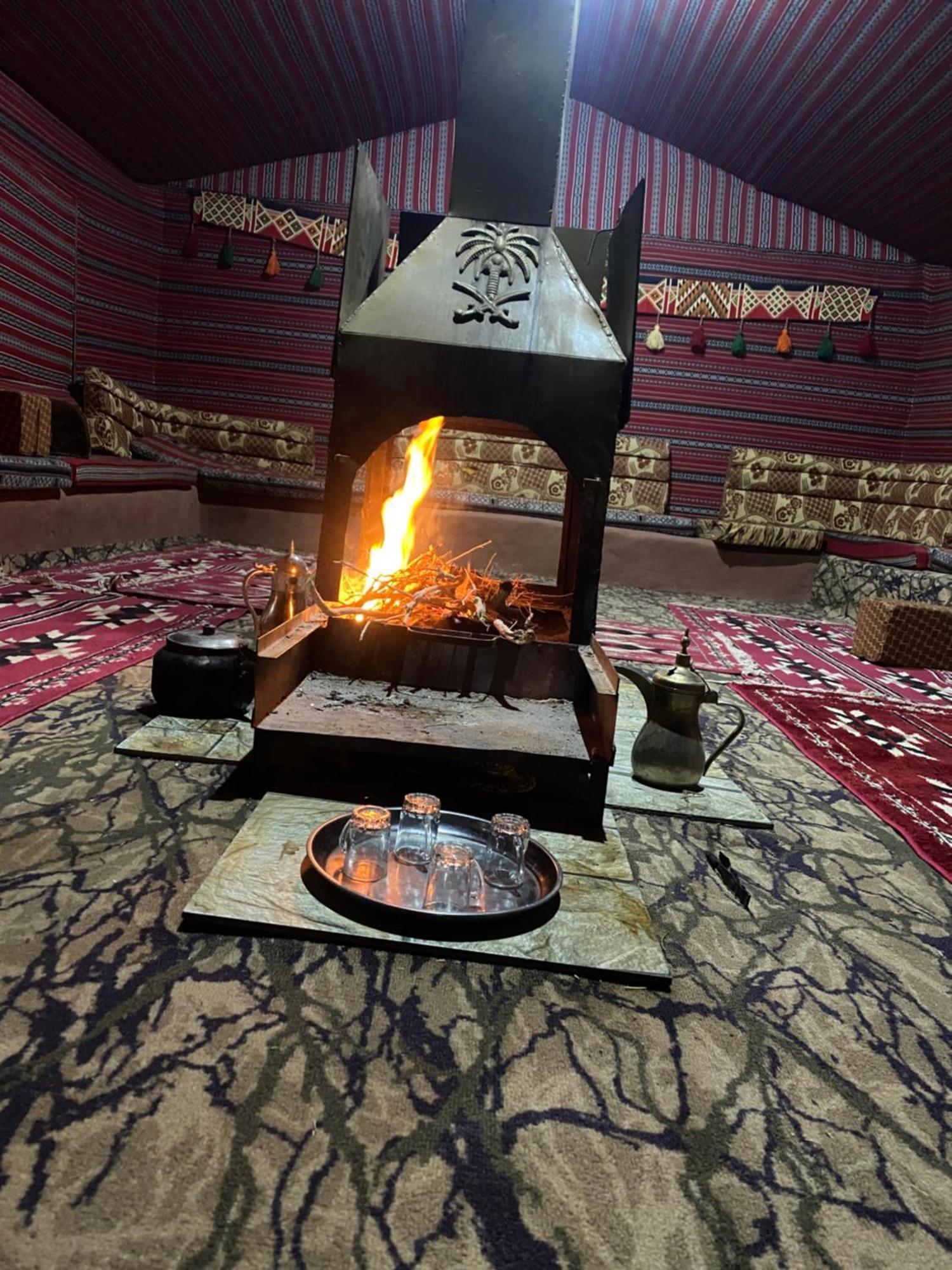 Desert Tree Camp&Tours Ουάντι Ραμ Εξωτερικό φωτογραφία