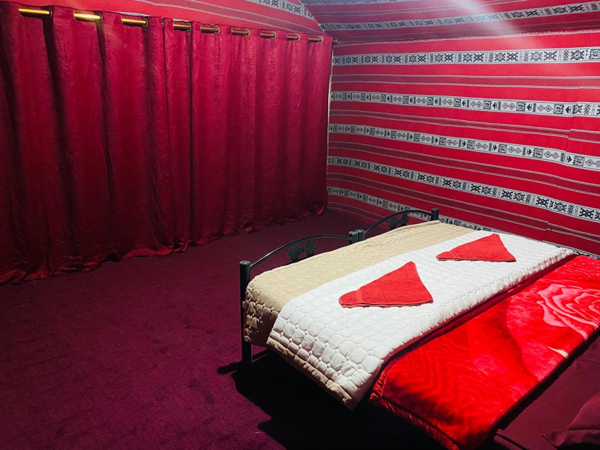 Desert Tree Camp&Tours Ουάντι Ραμ Εξωτερικό φωτογραφία